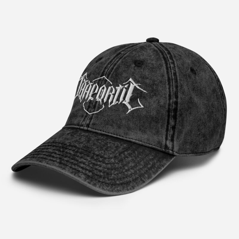 Jääportit vintage cotton twill cap with embroidered logo and antique brass buckle detail